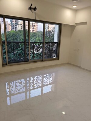 Room in 2 BHK Apartment at Raghdev Bhuvan Apartment, Matunga – for Sale