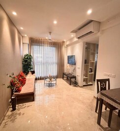 1 BHK Apartment For Sale in Hiranandani Regent Hill