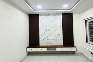 Room in 3 BHK Builder Floor at Janakpuri – for Sale