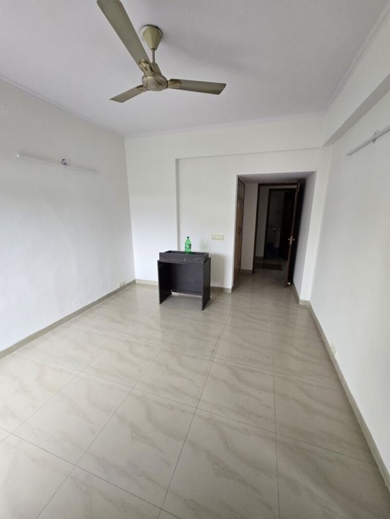 Room, vipul-greens 3 Bedroom 1860 Sq.Ft. Apartment In Sector 48 Gurgaon 10734073