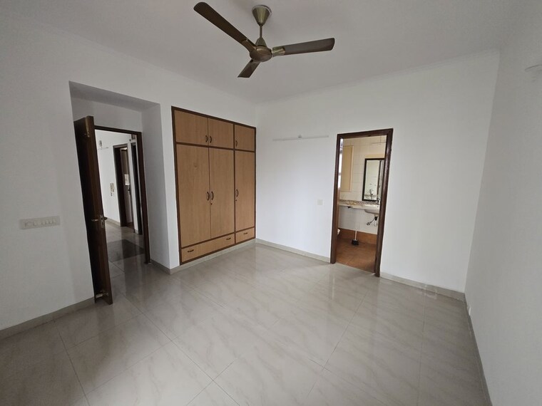 Room, vipul-greens 3 Bedroom 1860 Sq.Ft. Apartment In Sector 48 Gurgaon 10734073