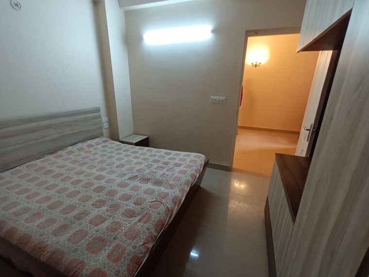 Bedroom, shree-vardhman-mantra 2 Bedroom 800 Sq.Ft. Apartment In Sector 67 Gurgaon 10734077