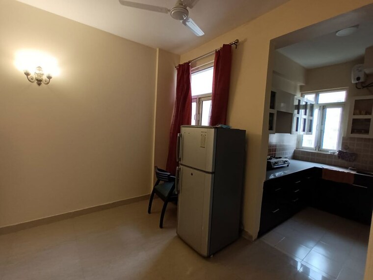 Room, shree-vardhman-mantra 2 Bedroom 800 Sq.Ft. Apartment In Sector 67 Gurgaon 10734077