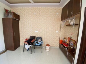 Room in 3 BHK Villa at Gandhi Path – for Sale