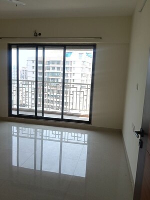 Room in 3 BHK Apartment at Paradise Sai Aaradhya, Kharghar – for Rent