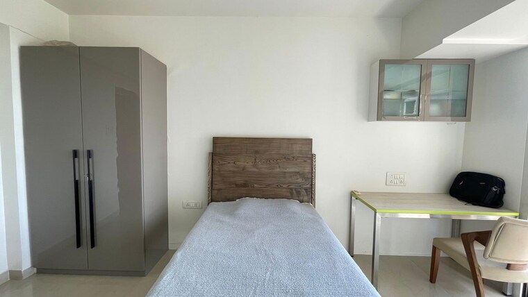 Bedroom, mount-everest-apartment 3 Bedroom 1091 Sq.Ft. Apartment In Bhakti Park Mumbai 10734111
