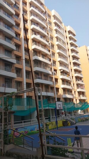 2.5 BHK Apartment – Exterior View View at Siddharth Nagar CHS Goregaon, Goregaon West - for Rent