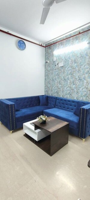 1 BHK Apartment For Rent in Omkar Signet, Malad East