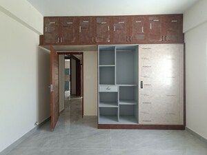 Room in 2 BHK Builder Floor at Hal Layout – for Rent