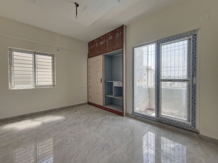 Room, hal layout 2 Bedroom 1200 Sq.Ft. Builder Floor In Hal Layout Bangalore 10734161
