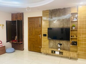 Living Room in 3 BHK Builder Floor at Ardee City, Sector 52 – for Rent