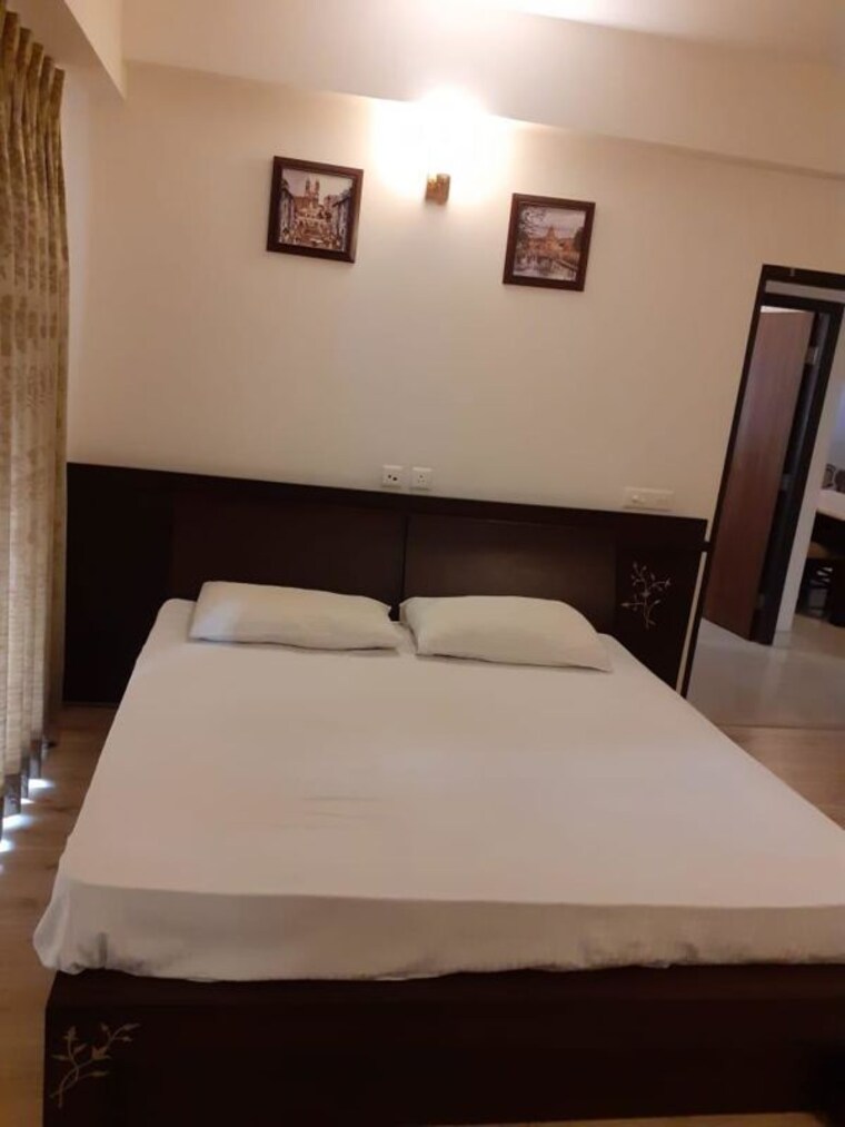 Bedroom, sector 22 3 Bedroom 1550 Sq.Ft. Builder Floor In Sector 22 Gurgaon 10734181