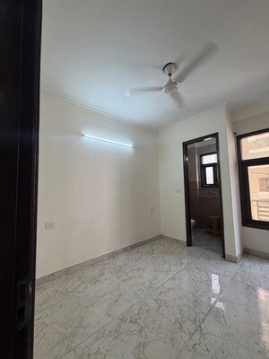 Room in 2 BHK Builder Floor at Chattarpur – for Rent