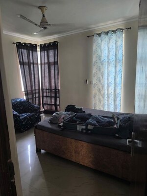 Living Room in 3 BHK Apartment at Parsvnath Planet Plaza, Gomti Nagar – for Rent