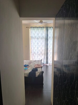 Bathroom in 3 BHK Apartment at Parsvnath Planet Plaza, Gomti Nagar – for Rent