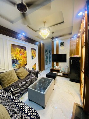 Bedroom in 2 BHK Builder Floor at Dwarka Mor – for Rent