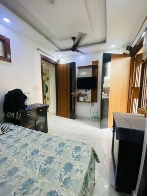 Living Room in 2 BHK Builder Floor at Dwarka Mor – for Rent