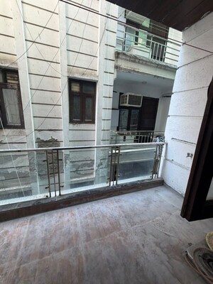 2 BHK Builder Floor For Rent in Chattarpur