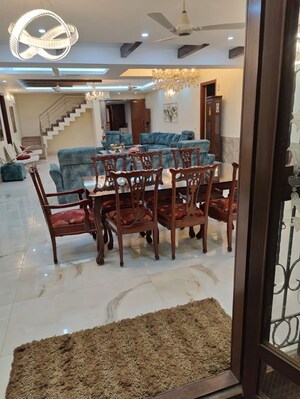 Gym in 3 BHK Builder Floor at Cooke Town – for Rent