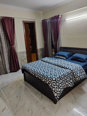 Bedroom in 3 BHK Builder Floor at Cooke Town – for Rent