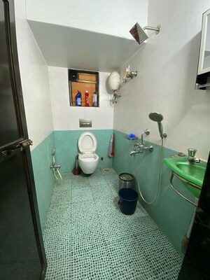 Washroom in 1 BHK Apartment at Acme Amay, Goregaon East – for Rent