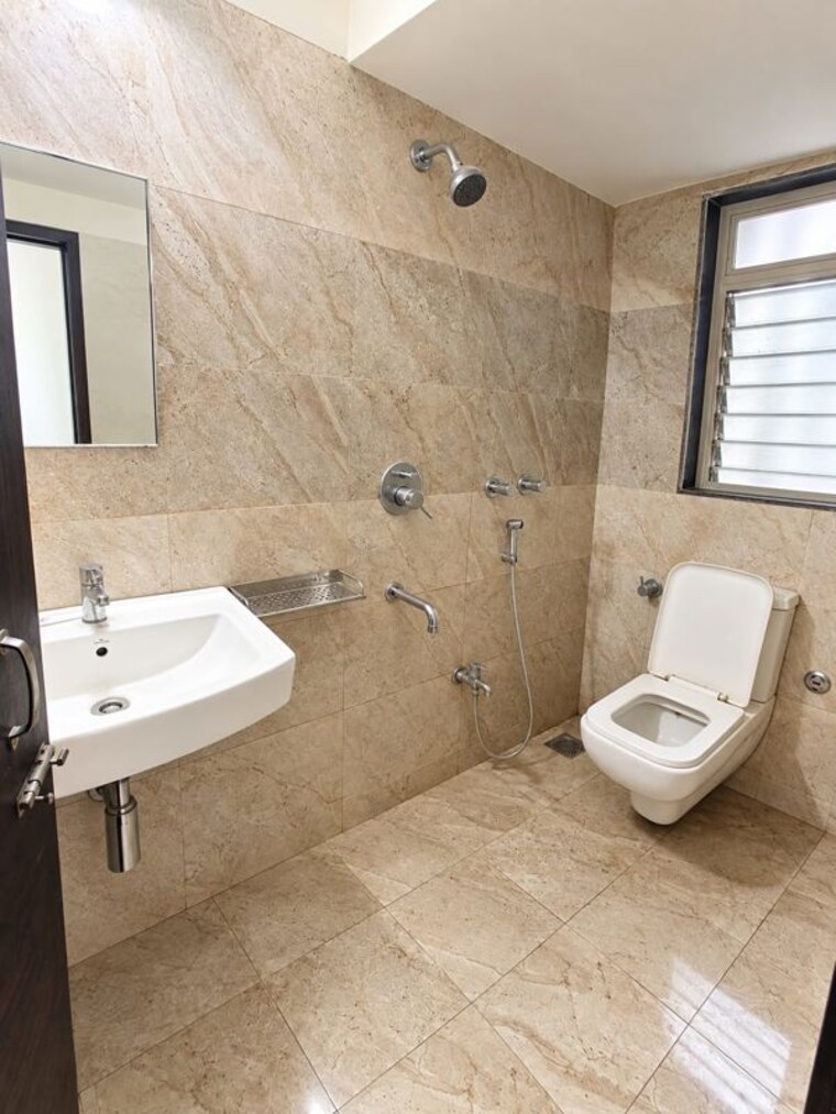 Bathroom, westin-vitthal-darshan-chs 2 Bedroom 720 Sq.Ft. Apartment In Andheri West Mumbai 10734350