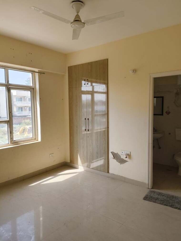 Room, shree-vardhman-mantra 2 Bedroom 800 Sq.Ft. Apartment In Sector 67 Gurgaon 10734368
