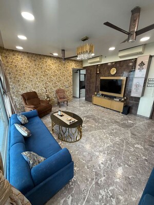 2 BHK Apartment For Sale in Dadar West