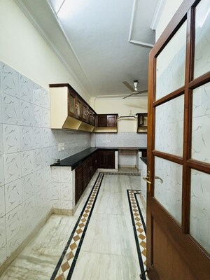 Kitchen in 3 BHK Independent House at Dlf Phase I – for Rent