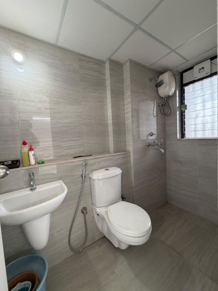 Bathroom, runwal-gardens 1 Bedroom 350 Sq.Ft. Apartment In Dombivli East Thane 10734378