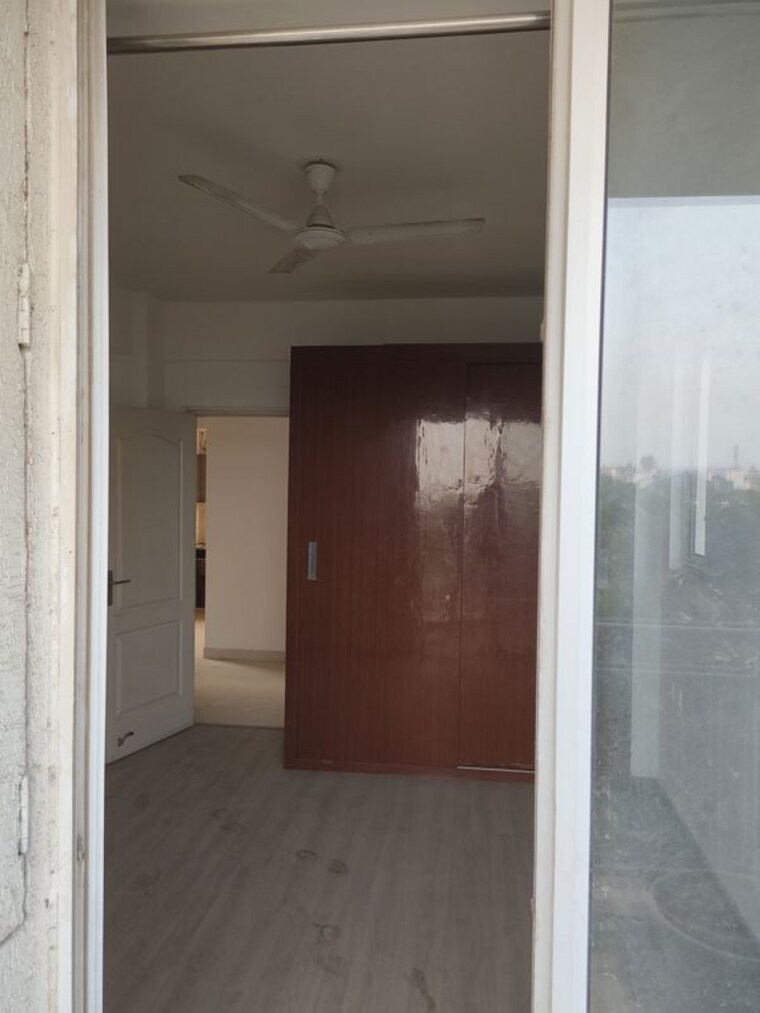Room, godrej-101 2.5 Bedroom 1600 Sq.Ft. Apartment In Sector 79 Gurgaon 10734392