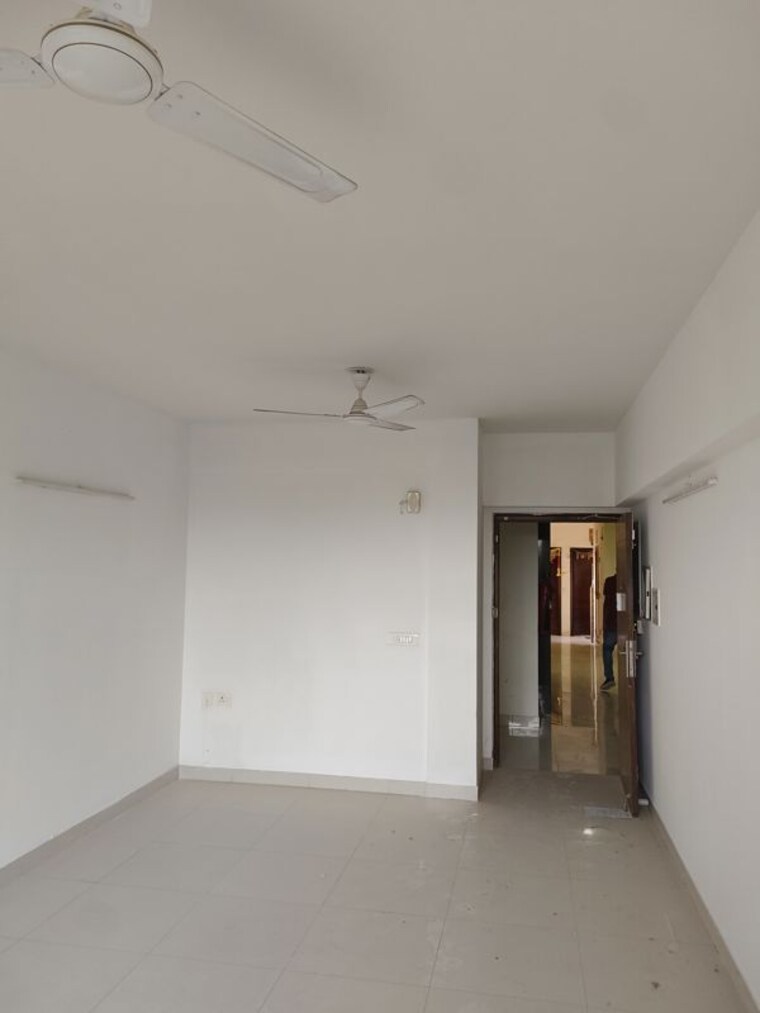 Room, godrej-101 2.5 Bedroom 1600 Sq.Ft. Apartment In Sector 79 Gurgaon 10734392