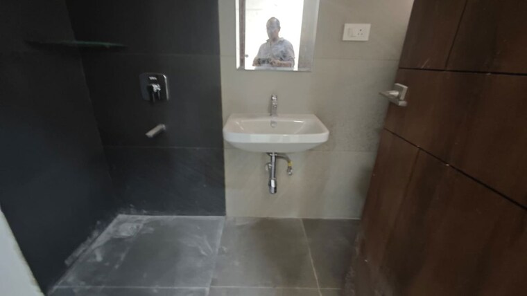 Bathroom, hallmark-skyrena 3 Bedroom 1635 Sq.Ft. Apartment In Narsingi Hyderabad 10734397