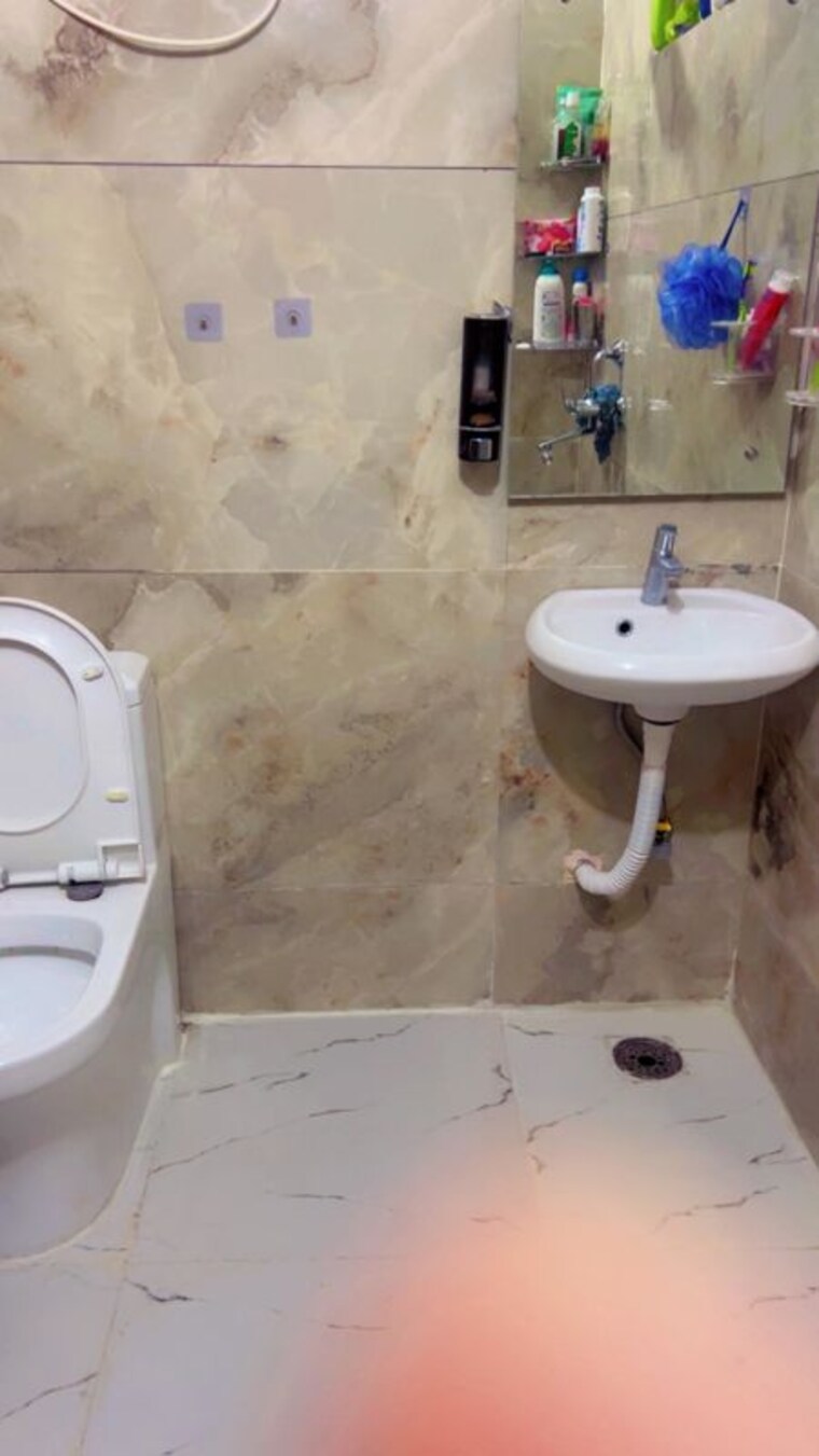 Bathroom, parth-palace 3 Bedroom 1407 Sq.Ft. Apartment In Patrakar Colony Jaipur 10734402