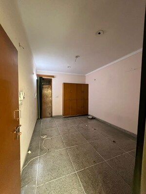 Bathroom in 2 BHK Independent House at Sector 4 – for Rent