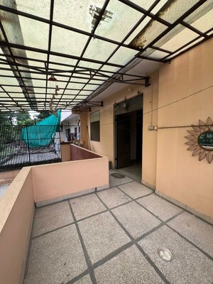 Balcony in 2 BHK Independent House at Sector 4 – for Rent