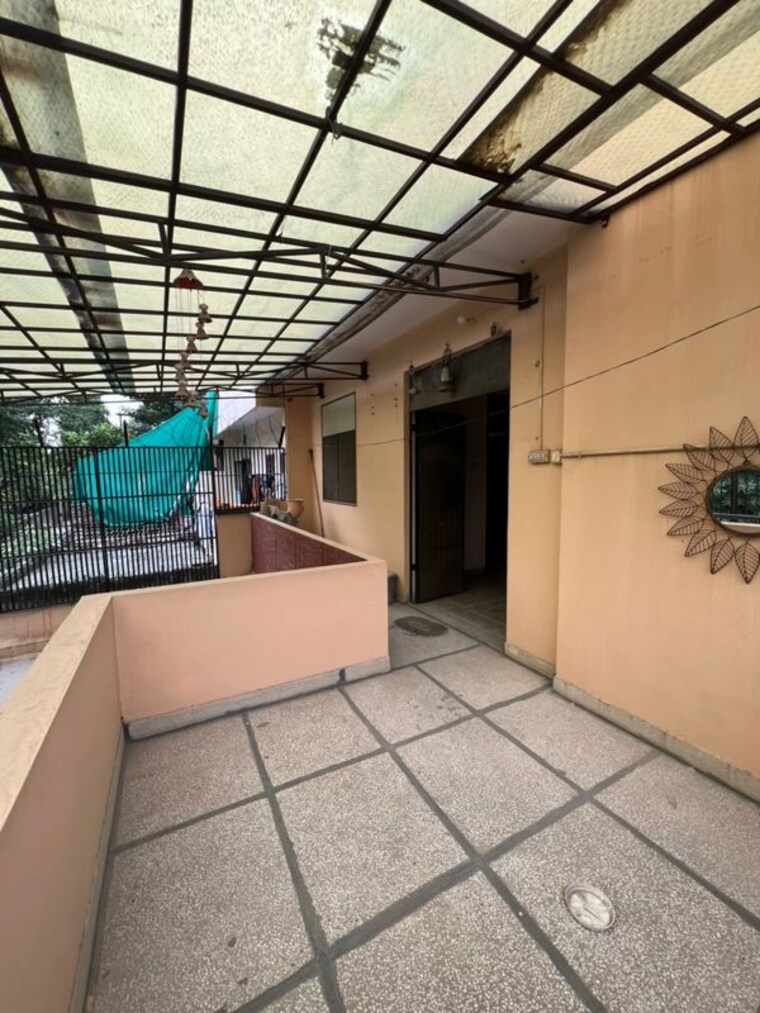 Balcony, sector 4 2 Bedroom 1452 Sq.Ft. Independent House In Sector 4 Gurgaon 10734419