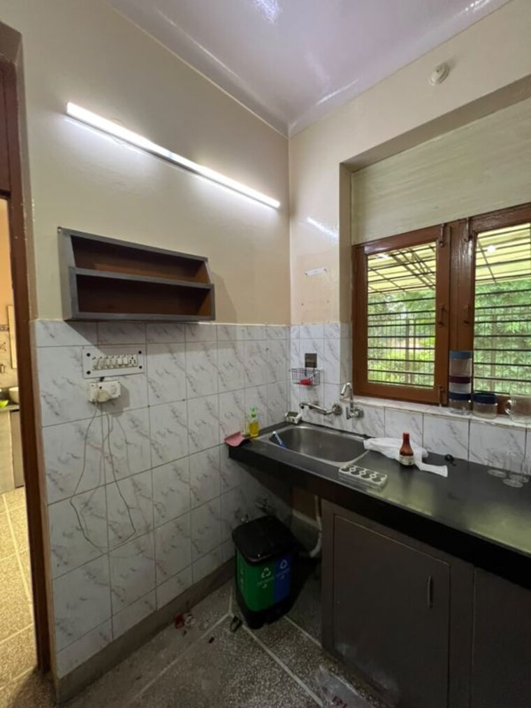 Kitchen, sector 4 2 Bedroom 1452 Sq.Ft. Independent House In Sector 4 Gurgaon 10734419