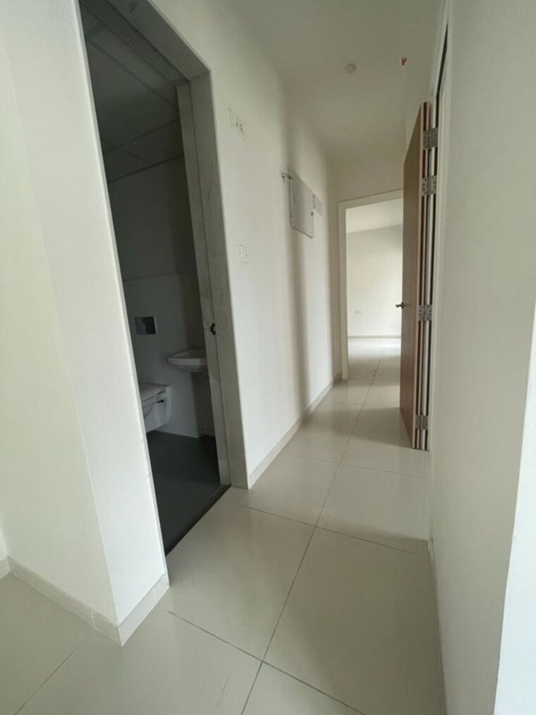 undefined, godrej-emerald 3 Bedroom 1450 Sq.Ft. Apartment In Ghodbunder Road Thane 10734425
