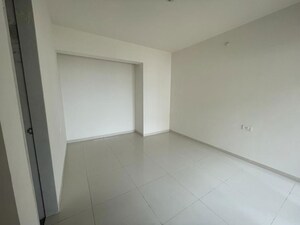 Room in 3 BHK Apartment at Godrej Emerald, Ghodbunder Road – for Rent