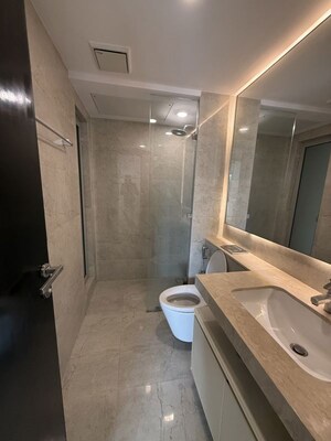 Furnished Amenities in 2 BHK Apartment at Hiranandani Atlantis, Powai – for Rent