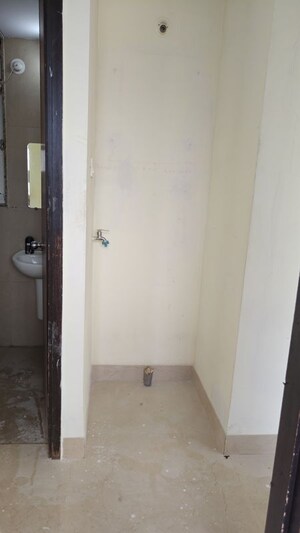 Bathroom in 1.5 BHK Apartment at Runwal Forests, Kanjurmarg West – for Rent