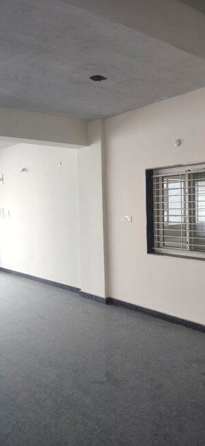 Room in  Office Space at Chanda Naik Nagar – for Rent