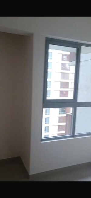 Room in 1 BHK Apartment at Piramal  Vaikunth Cluster 4, Balkum Pada – for Sale