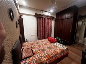 Bedroom in 2 BHK Apartment at Pimple Saudagar – for Rent