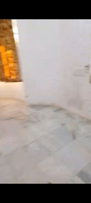 Room in 2 BHK Apartment at Worli Residency, Worli – for Rent