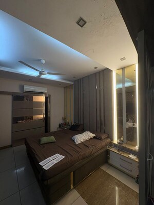 Bedroom in 5 BHK Independent House at Sector 69 – for Sale