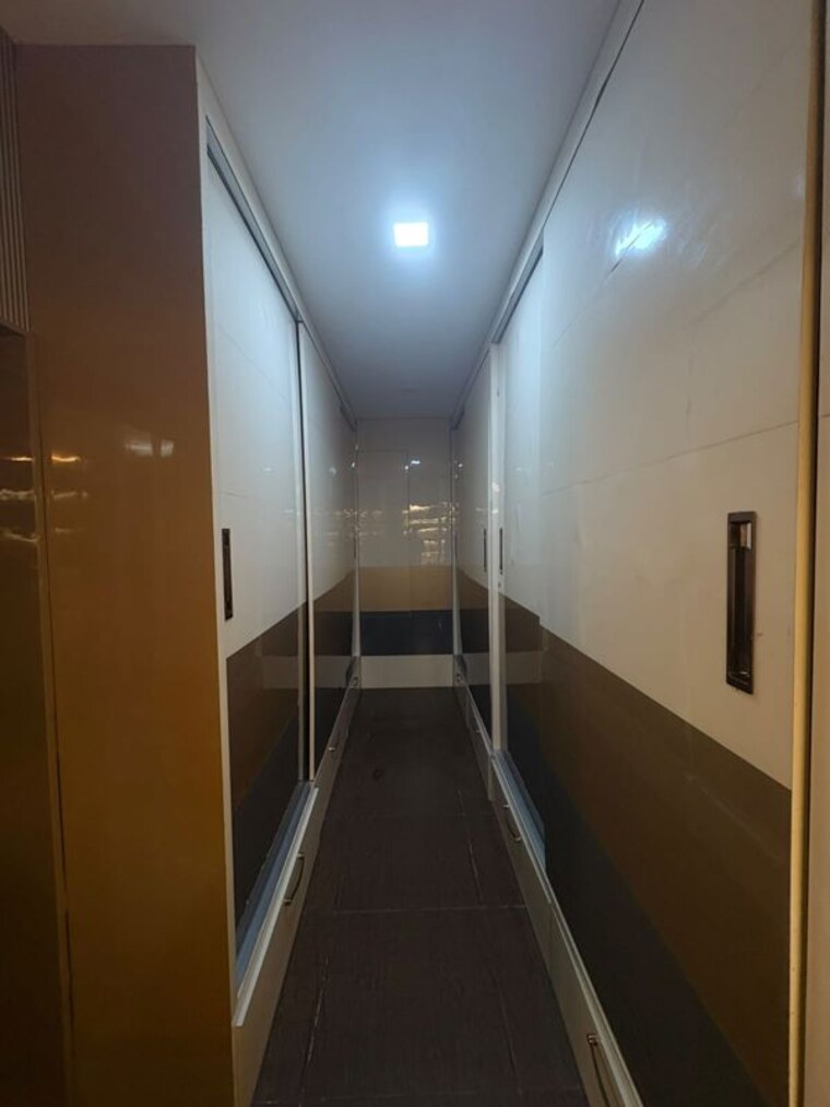 undefined, sector 69 5 Bedroom 500 Sq.Yd. Independent House In Sector 69 Mohali 10734483