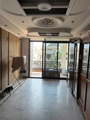 Building Lobby in 5 BHK Independent House at Sector 69 – for Sale