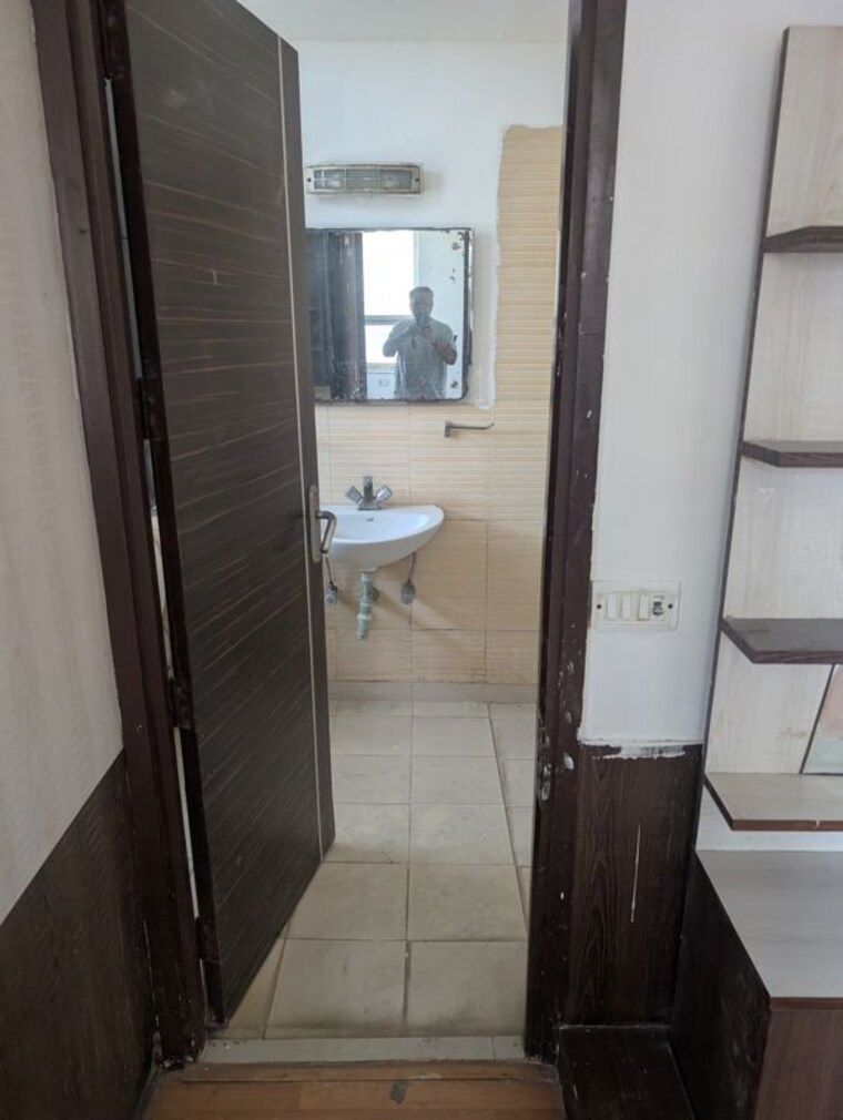 Bathroom, jaypee-klassic-arcade 3 Bedroom 1570 Sq.Ft. Apartment In Sector 134 Noida 10734517